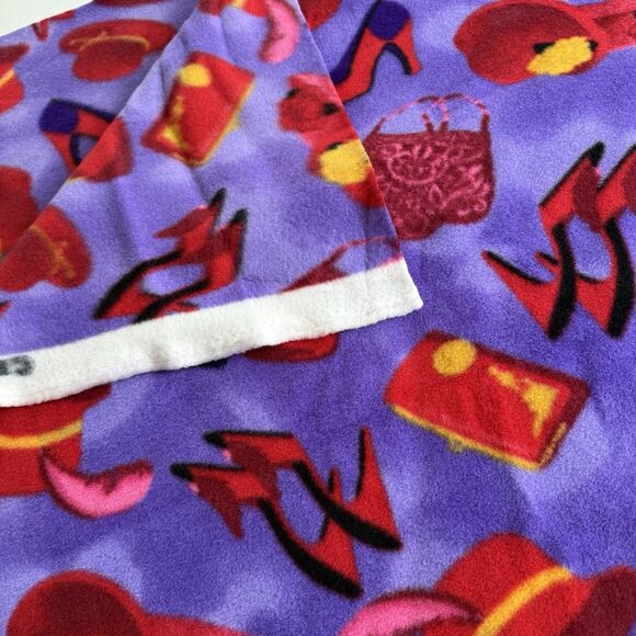 Red Hat Society Fleece Fabric Hats Shoe Purse Haber Fabrics 35" x 60" Wide - Picture 2 of 4